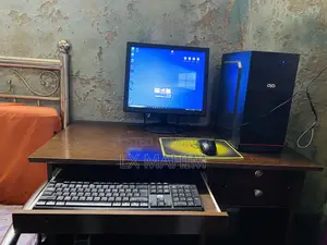 Desktop Computer 8GB Intel Core i3 HDD+SSD 512GB