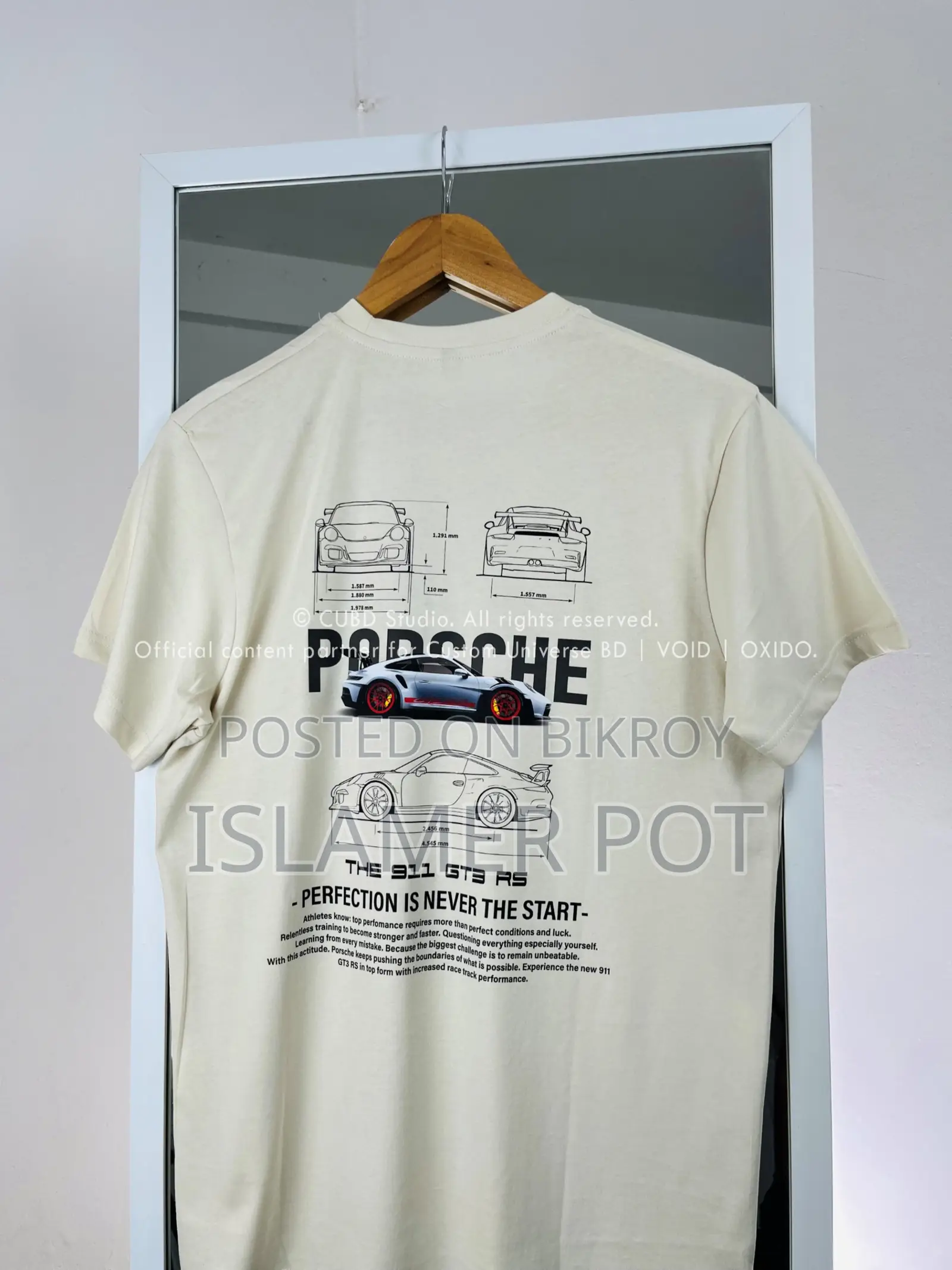 * Premium Porsche T-Shirt