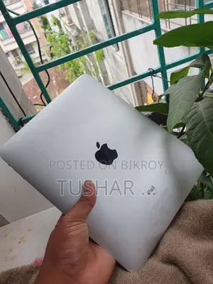 Apple iPhone SE 64 GB White