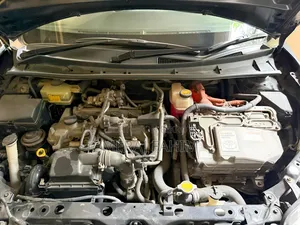 নতুন Toyota Corolla L 4dr Sedan (1.8L 4cyl 4A) 2014 কালো