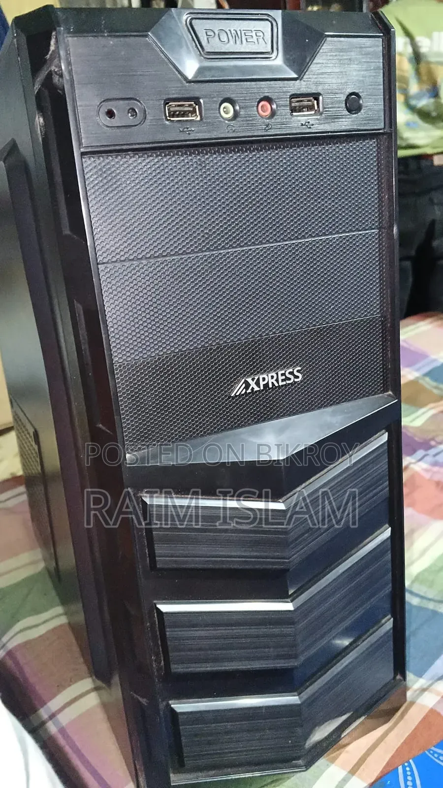 Desktop Computer 4GB Intel Core i3 SSD 128GB