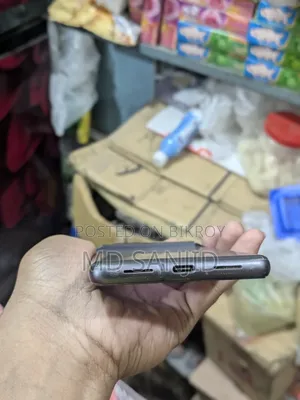 নতুন গুগল পিক্সেল ৭ ১২৮ জিবি কালো