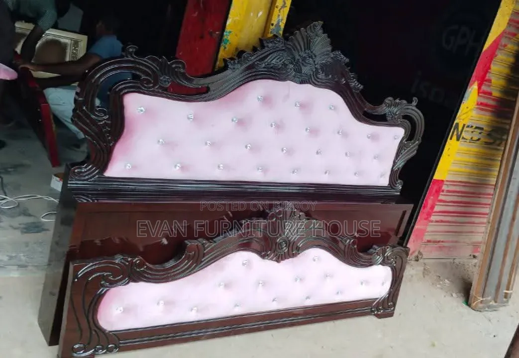 Bed 6/7 Size