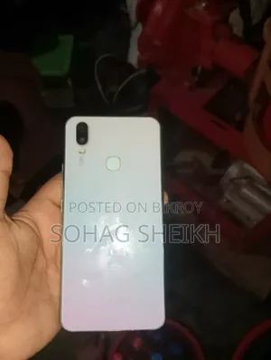 Vivo Y11 32 GB White