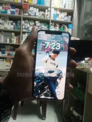 Apple iPhone XS 64 GB Rose Gold