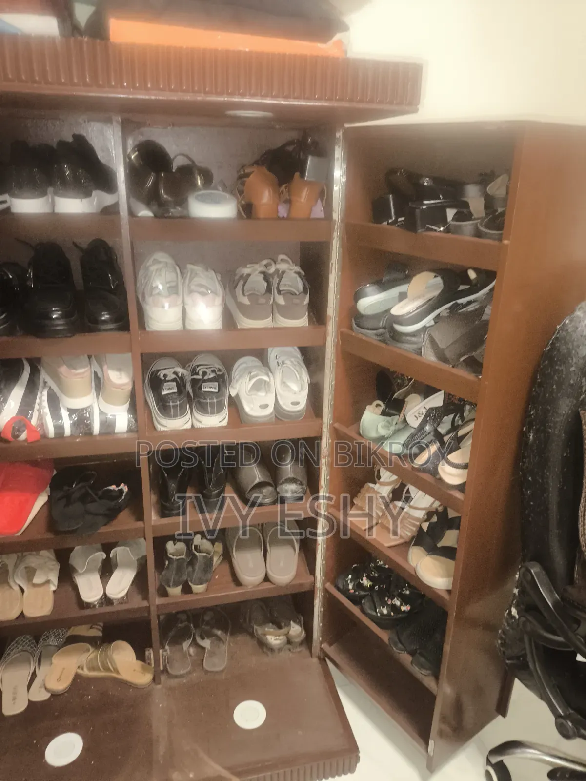 Almirah/ Shoe Almirah