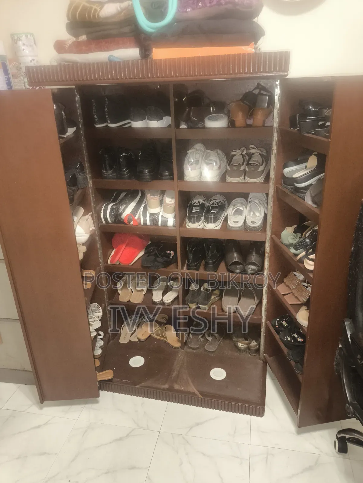 Almirah/ Shoe Almirah