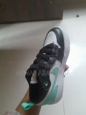 ছেলেদের বেবি শু