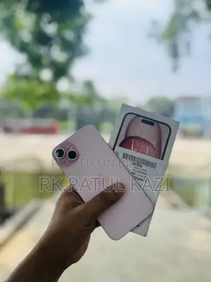 Apple iPhone 15 Plus 128 GB Pink