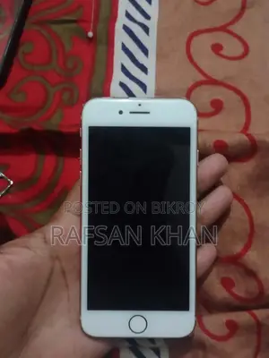 Apple iPhone 8 64 GB Gold