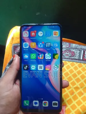 Huawei Y9 128 GB Blue
