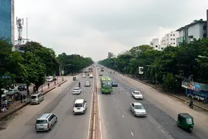 সেক্টর-৬ এ ৫ কাঠার কমার্শিয়াল নর্থ ফেস প্লট