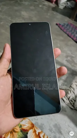 Samsung Galaxy A06 128 GB Gold