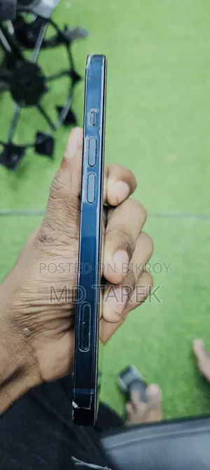 New Apple iPhone 13 128 GB Blue