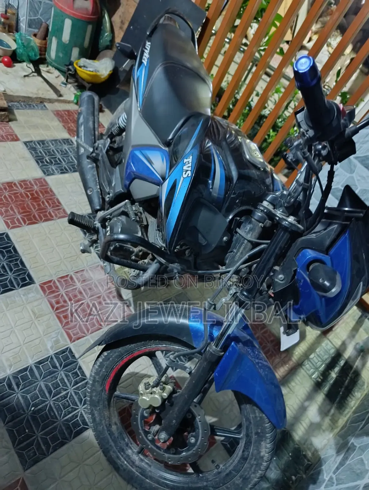New TVS Stryker 125 2023 Blue