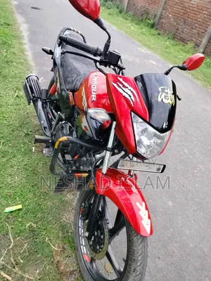 Hero Glamour 2023 Red