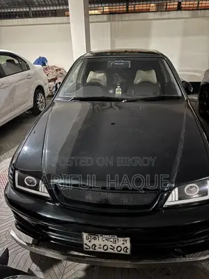 Toyota Corona 1997 Green