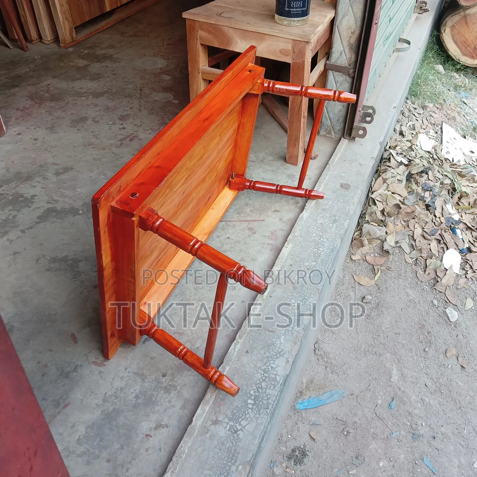 ফোল্ডেবল ল্যাপটপ টেবিল