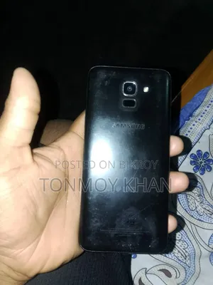 Samsung J600 Black