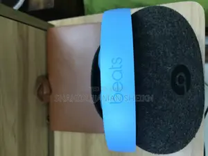 Beats Solo Pro