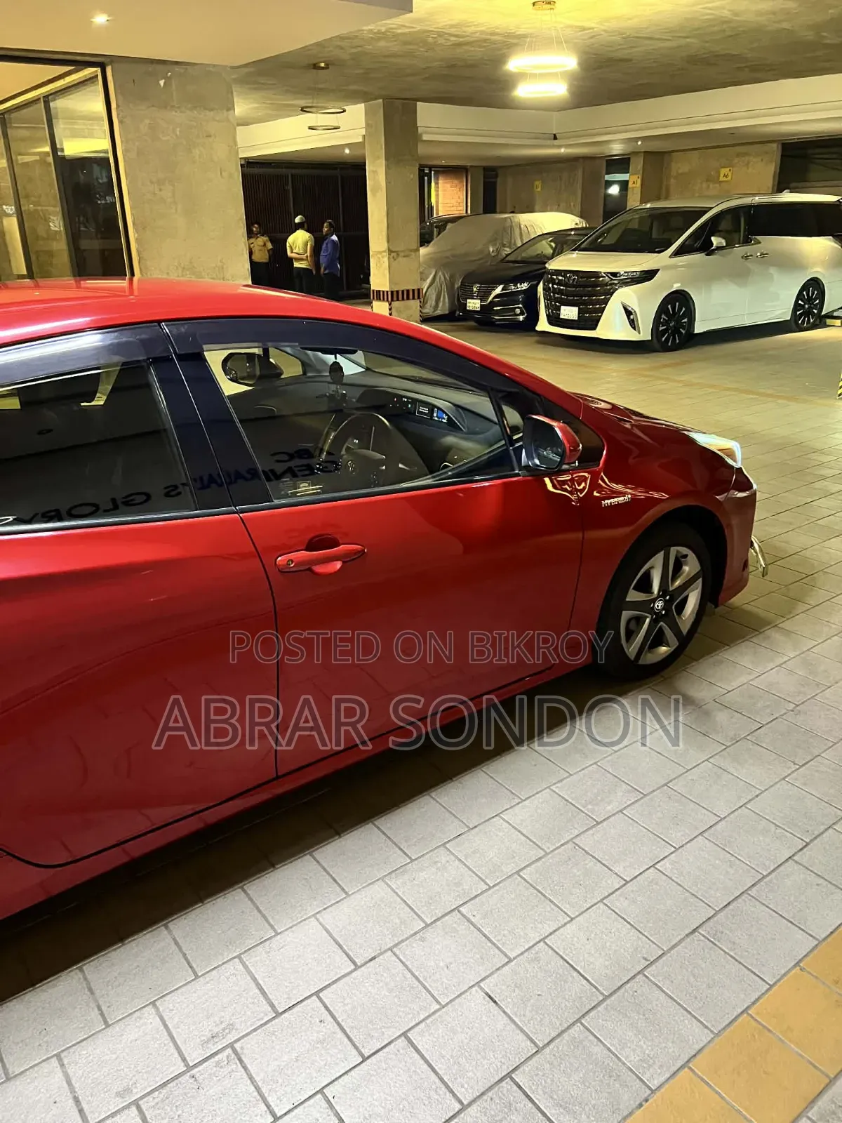 Toyota Prius 2019 Red