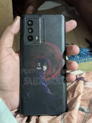 Vivo iQOO 128 GB Black