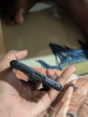 Vivo iQOO 128 GB Black