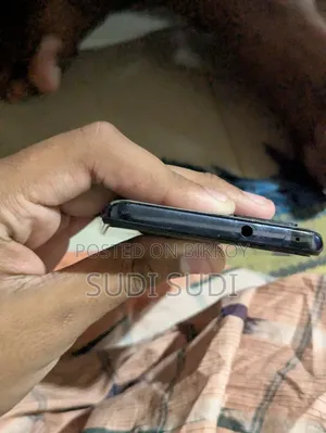 Vivo iQOO 128 GB Black