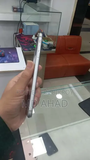 অ্যাপল আইফোন ৬ প্লাস ১৬ জিবি সিলভার