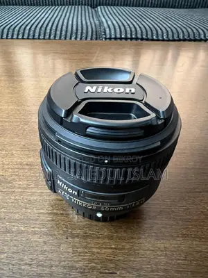 Nikon D7000+2 Prime Lenses+1 Flash