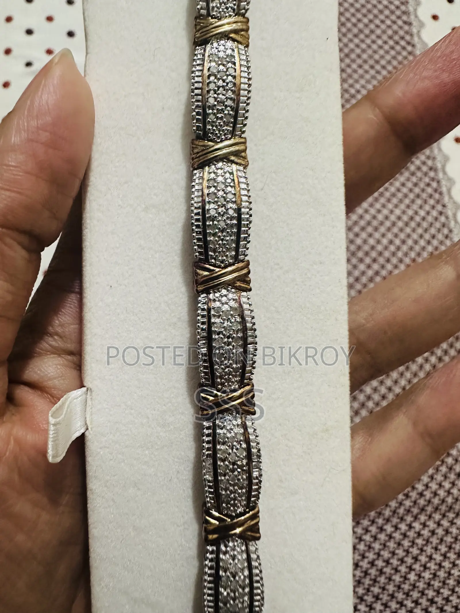 Usa Macys Diamond Dust Bracelet