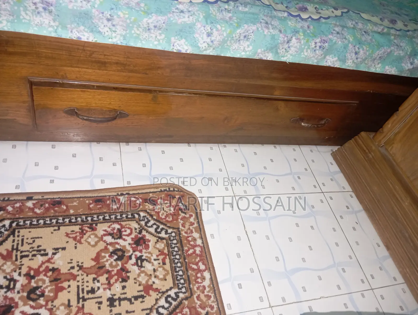 7ft/5ft Teak Wood Bed