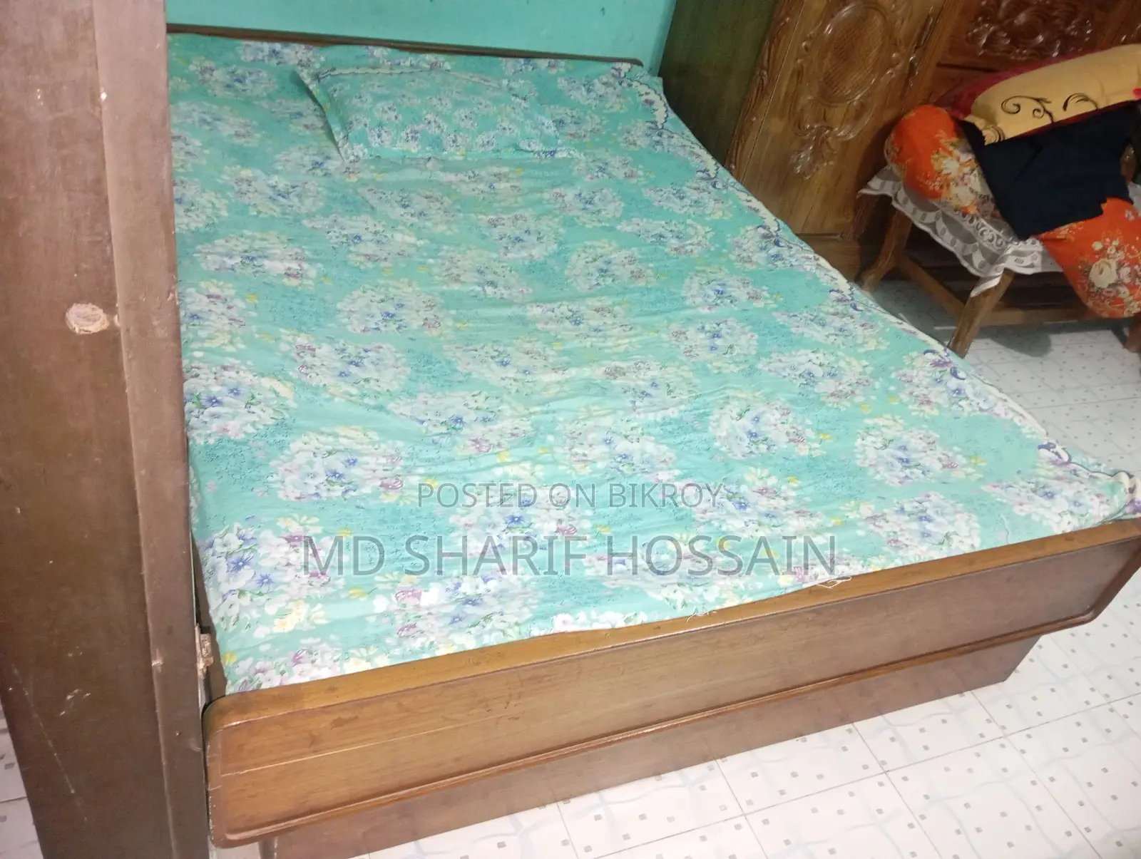 7ft/5ft Teak Wood Bed