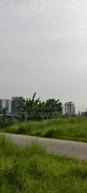 12 Katha plot for sale in Uttara RAJUK Sector 17, G Block, 110-foot road