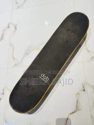 Skateboard