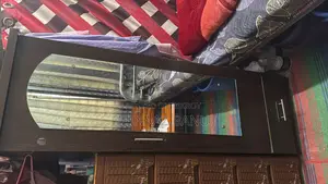 সিঙ্গেল আলমারি