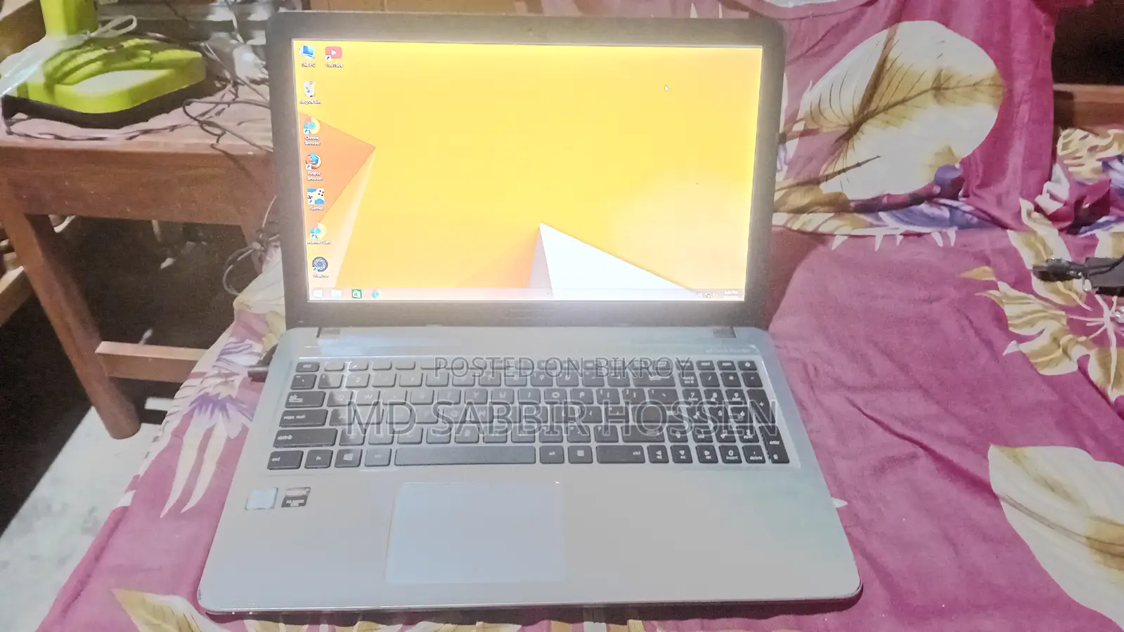 Laptop Asus 4GB AMD SSD 128GB