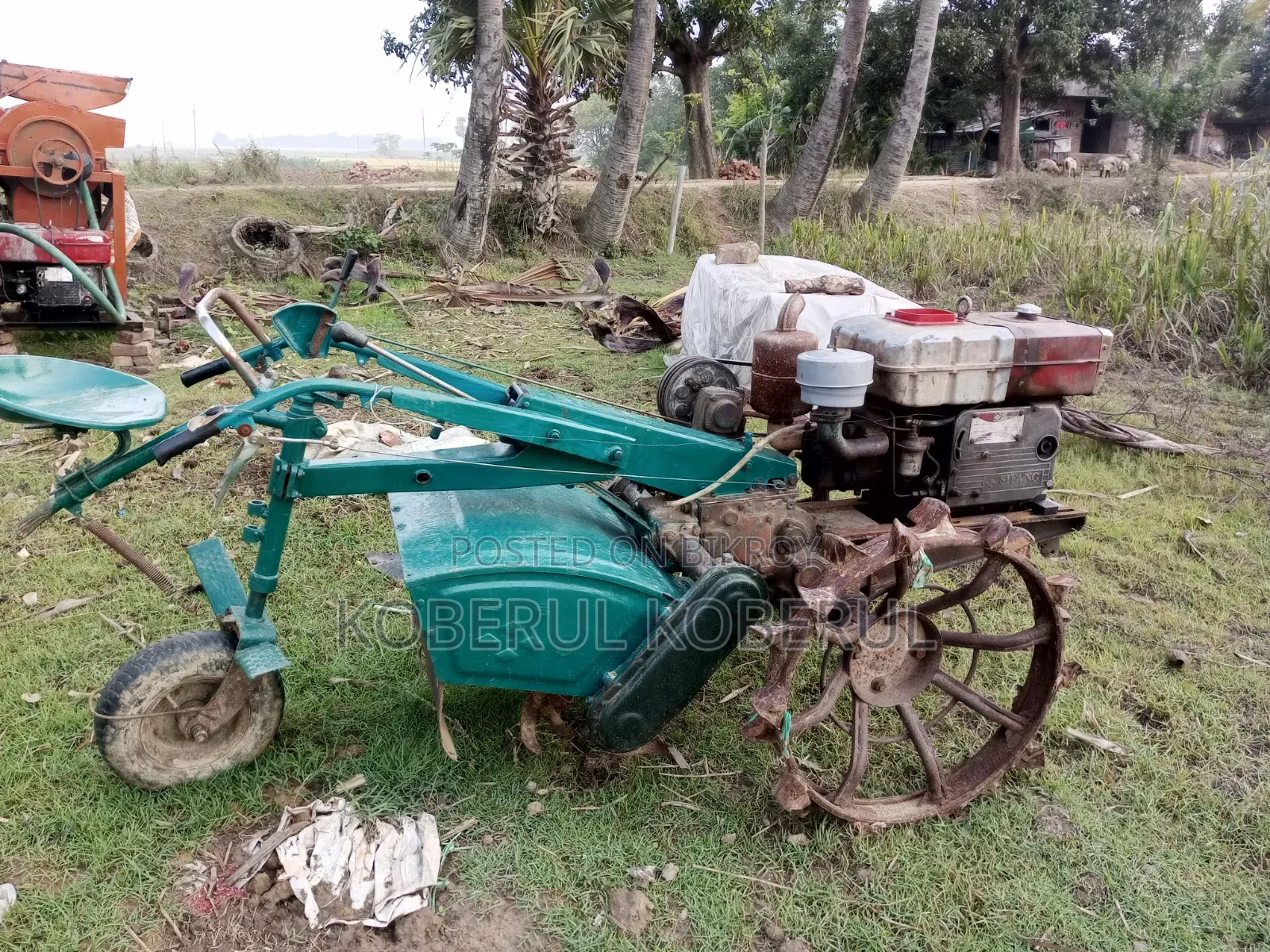 গাড়িটি খুব ভালো আছে কোন কাজ কাম নাই