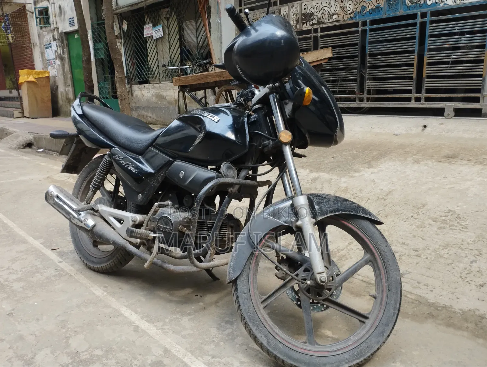Runner Bullet 100 2019 Black