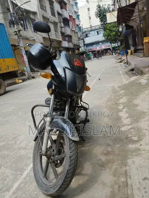 Runner Bullet 100 2019 Black