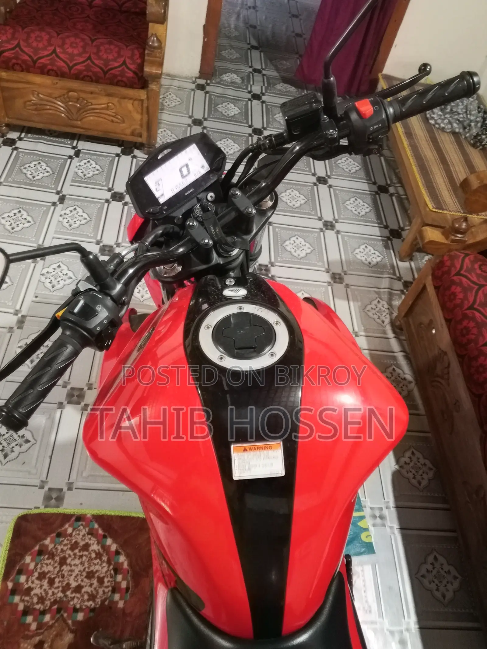 Suzuki 2024 Red
