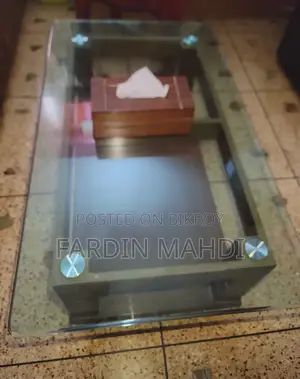 Fresh Glass Table