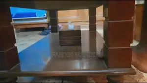 Fresh Glass Table