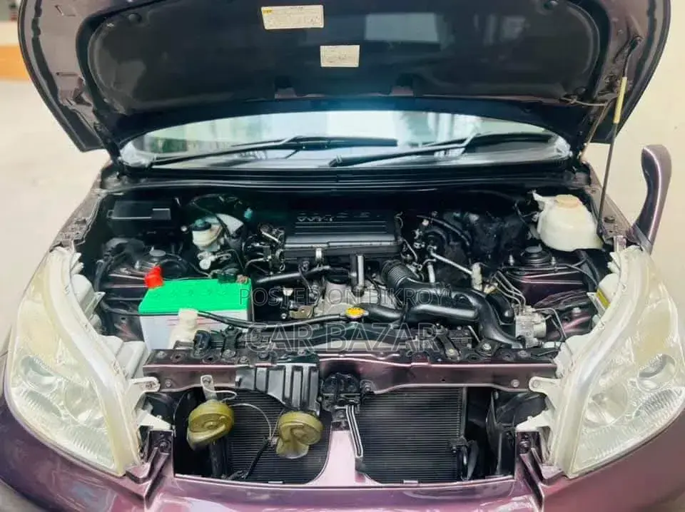 Toyota Rush 1.5 AWD 2010 Maroon
