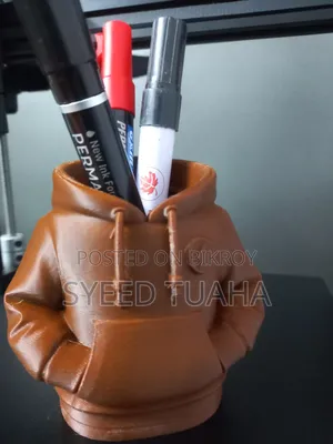 Pen Holder
