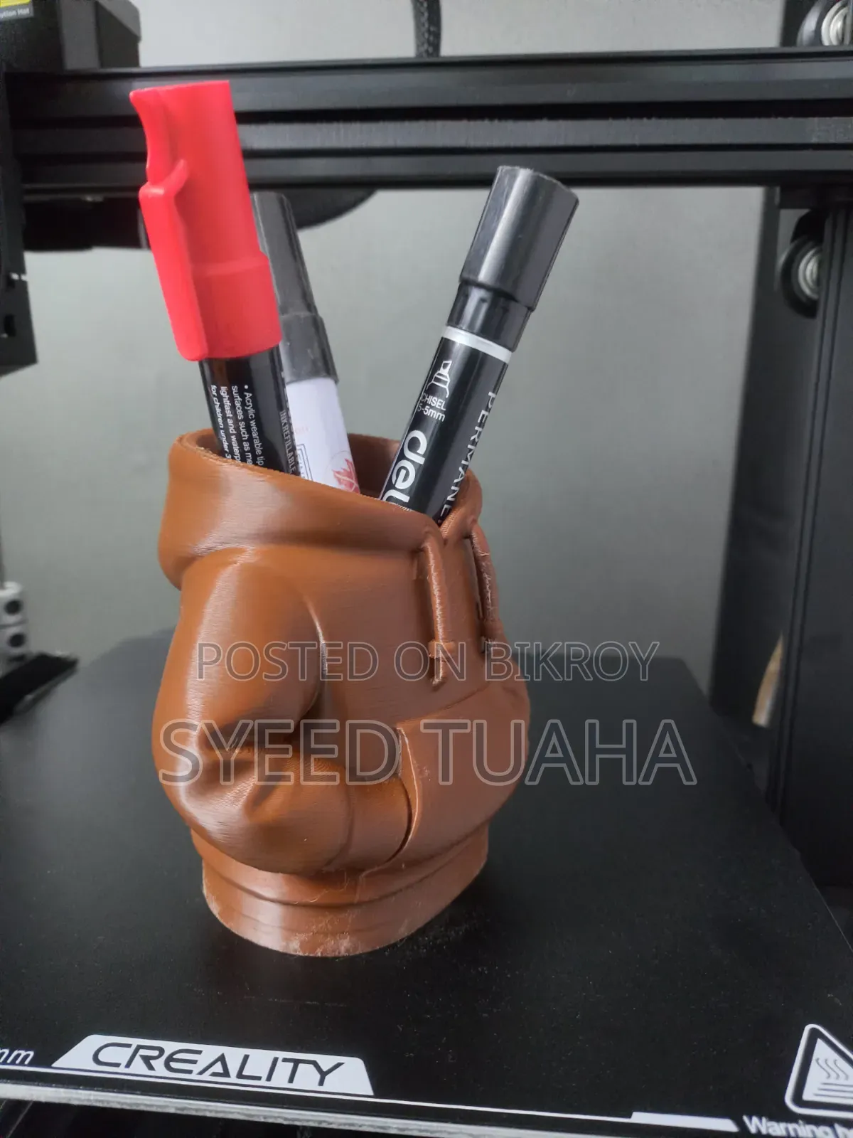 Pen Holder