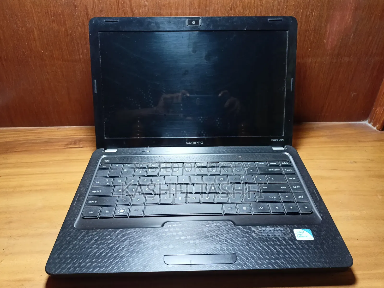 Laptop Compaq 6GB Intel HDD+SSD 350GB