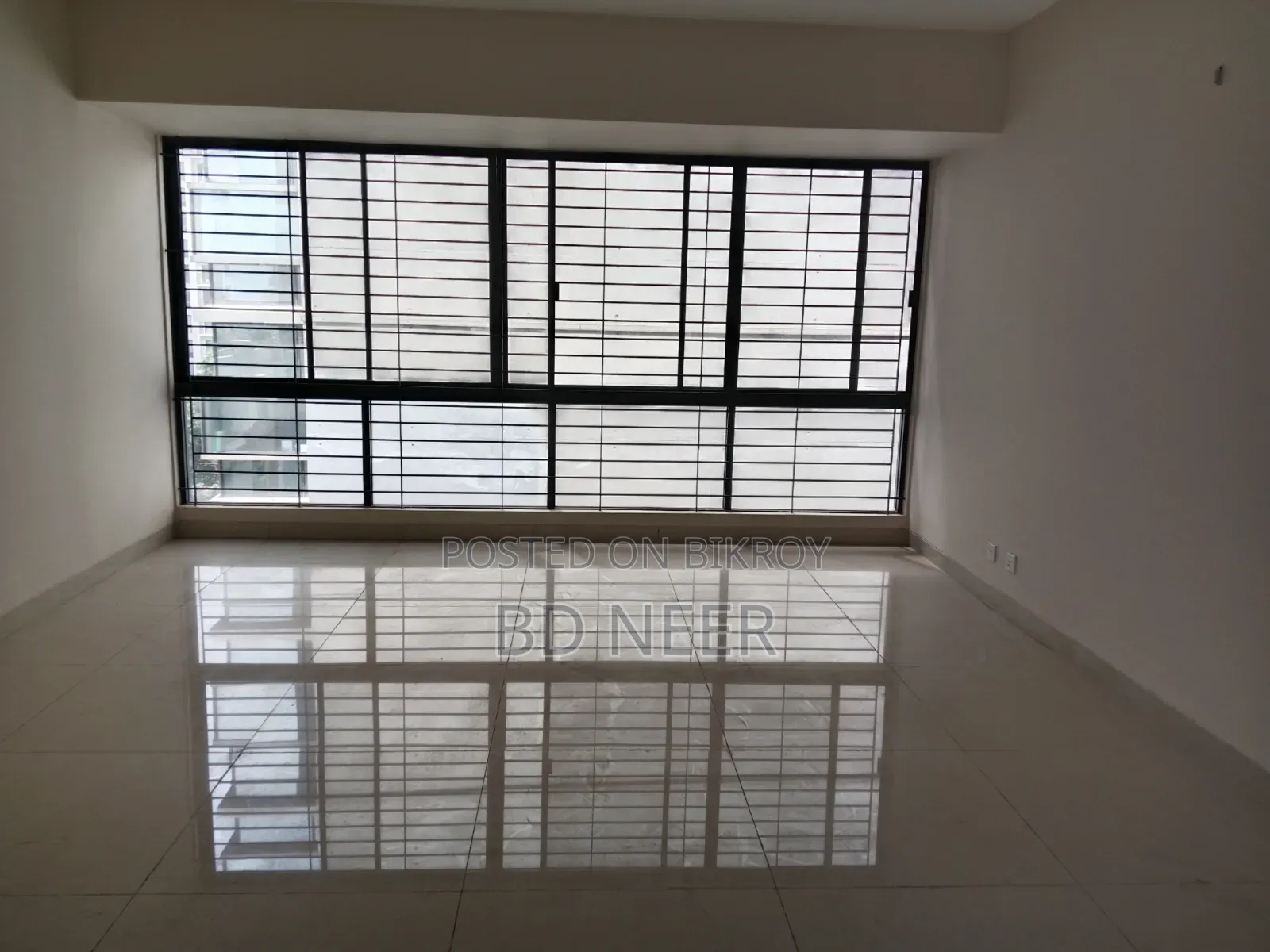 4 Bedroom Apartment in Gulshan for Rent