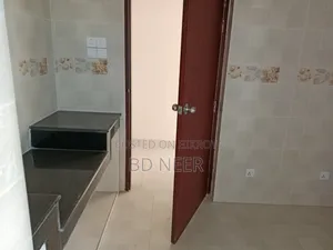 4 Bedroom Apartment in Gulshan for Rent