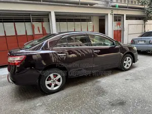 Toyota Premio 2014 Maroon